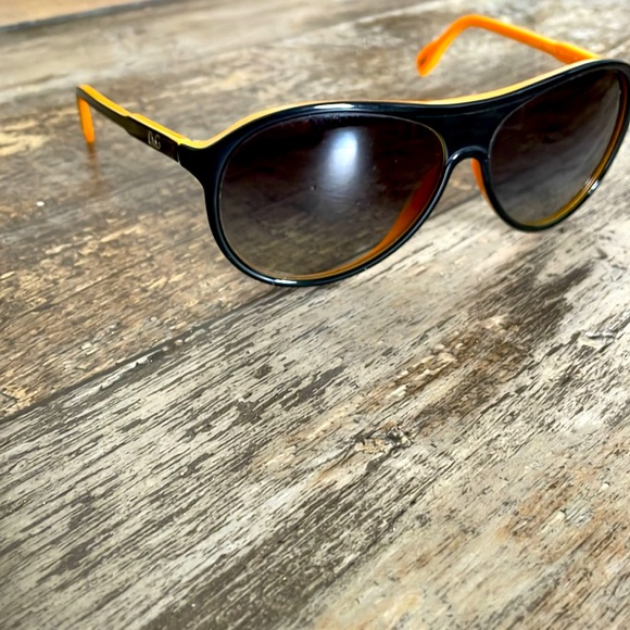 D&G sunglasses - Picture 6 of 10